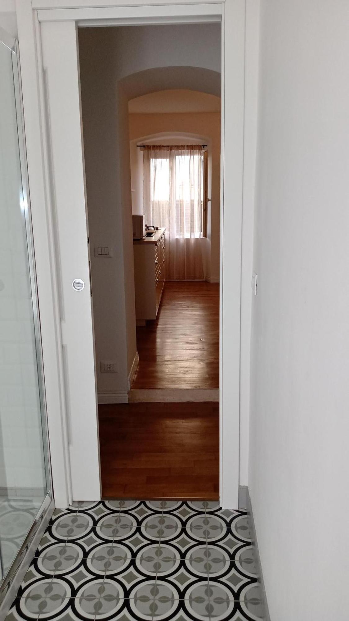Casa Renova, Intero Appartamento, 2 Camere, Max 4 Ospiti, Trieste Zona Storica Экстерьер фото